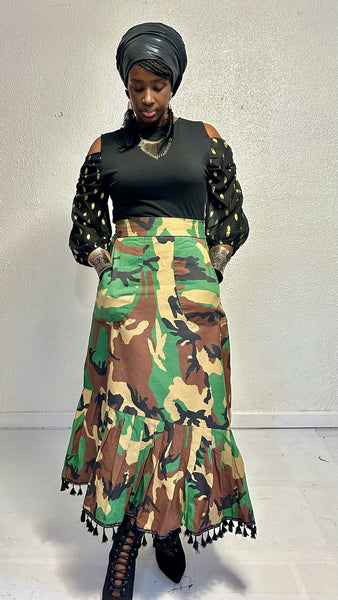 CAMOUFLAGE FRILL SKIRT WITH POCKETS